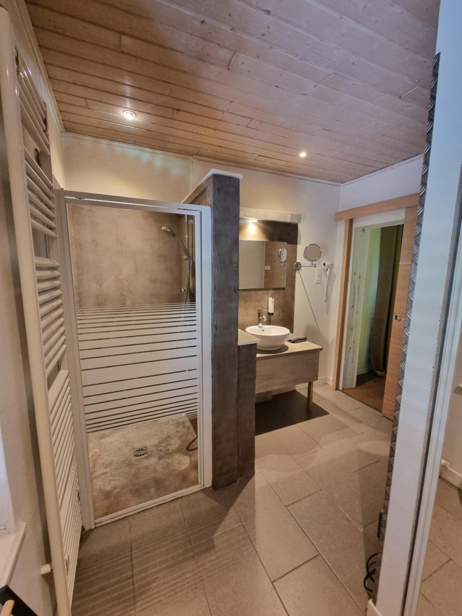 Bed and Breakfast Les Grands Frenes Plaine-de-Walsch Habitación foto