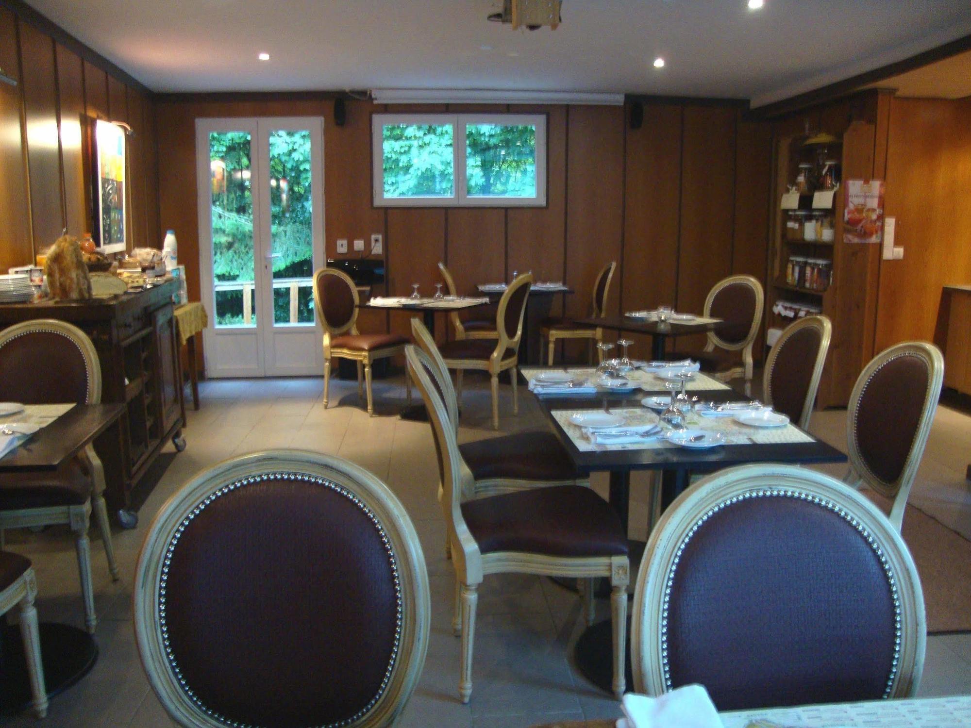 Bed and Breakfast Les Grands Frenes Plaine-de-Walsch Exterior foto