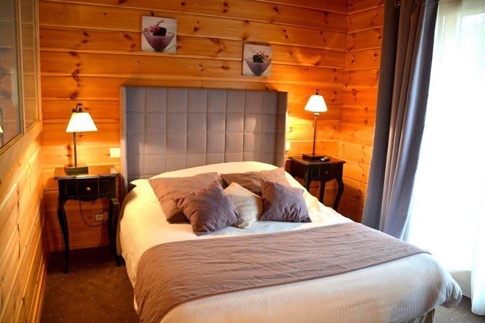 Bed and Breakfast Les Grands Frenes Plaine-de-Walsch Exterior foto