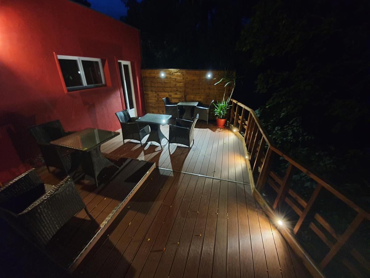 Bed and Breakfast Les Grands Frenes Plaine-de-Walsch Exterior foto